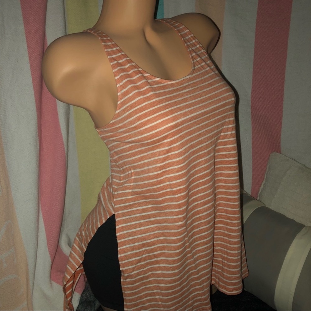 Volcom Tank.    S - Picture 5 of 8